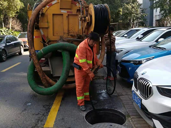 西城排污管道清淤